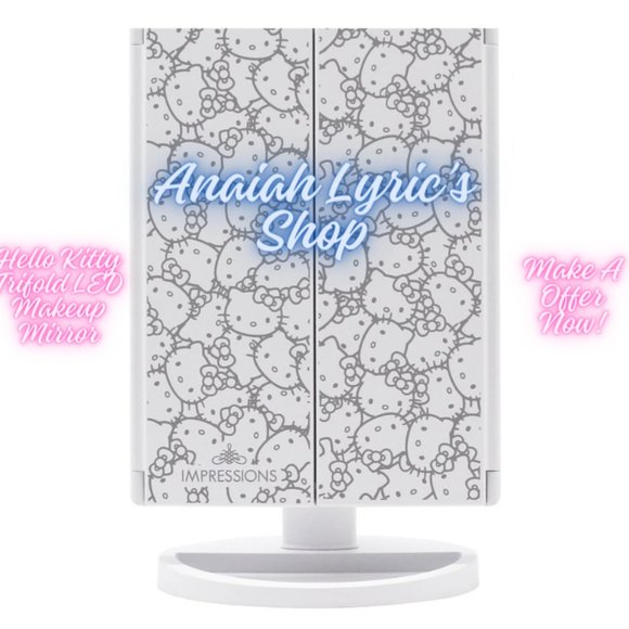 Hello Kitty® Supercute Trifold + Compact Bundle - Picture 4 of 14